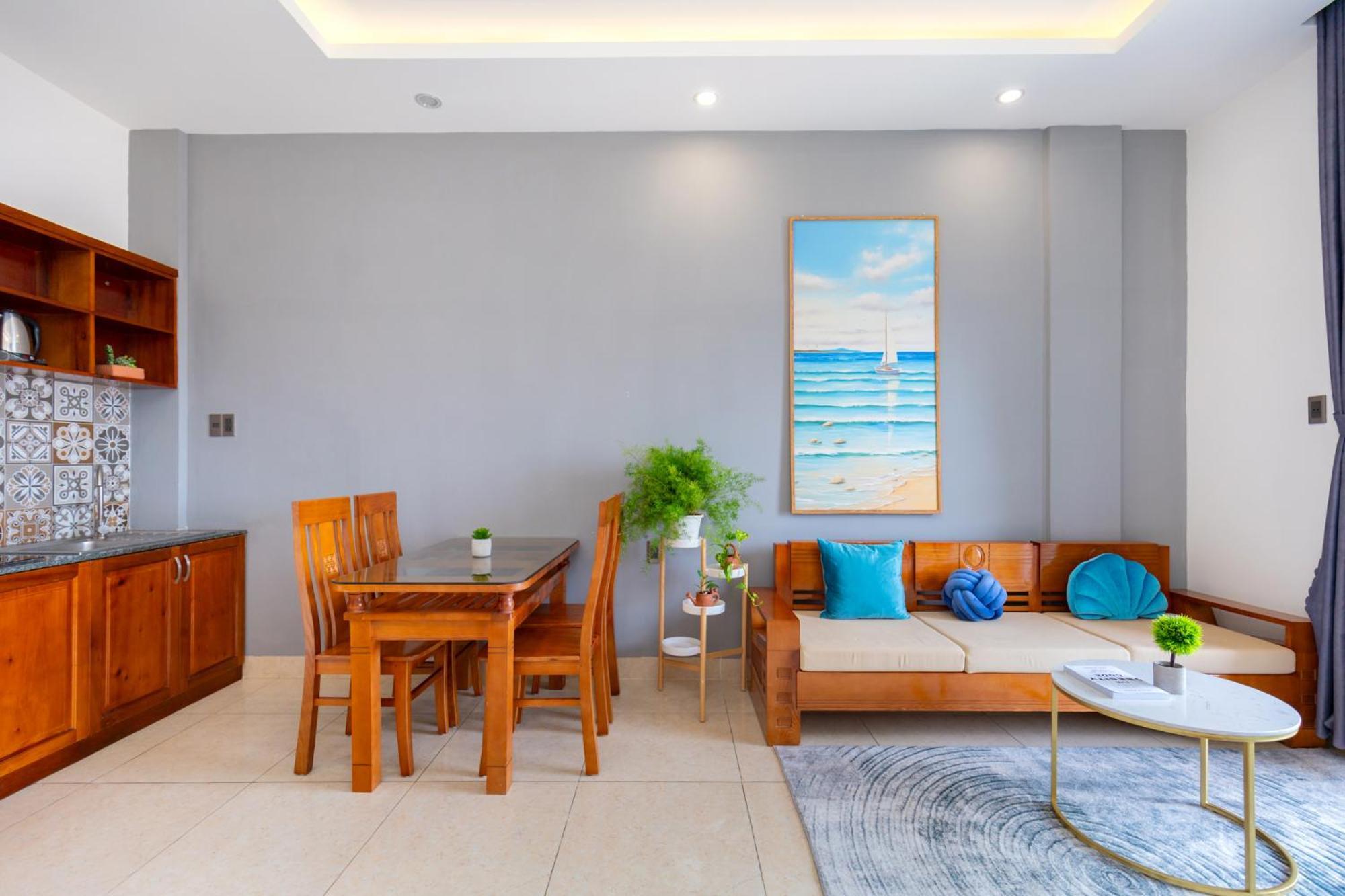 Prague Hotel Vung Tau Exterior photo