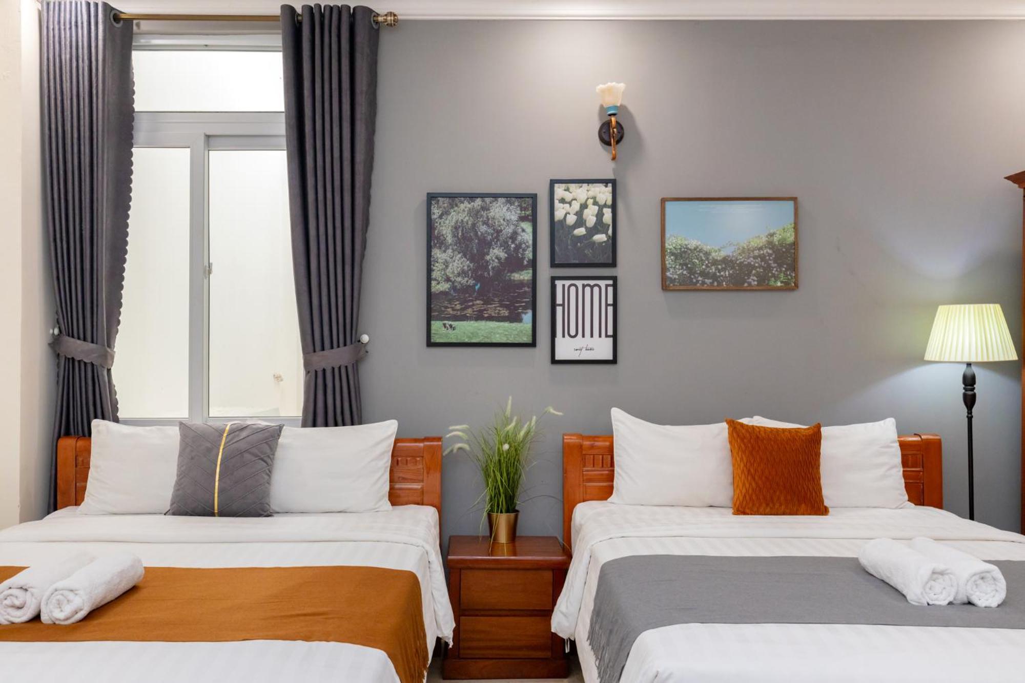 Prague Hotel Vung Tau Exterior photo