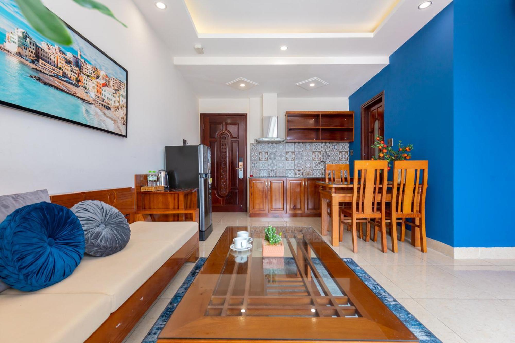 Prague Hotel Vung Tau Exterior photo